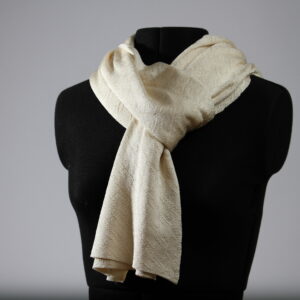 Strickschal aus 100% Schweizer Seide